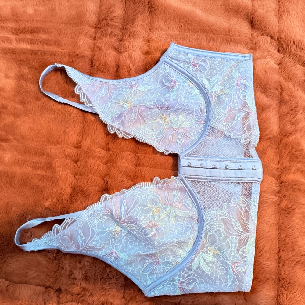 Victoria’s Secret Elegant Lace Floral Lingerie
